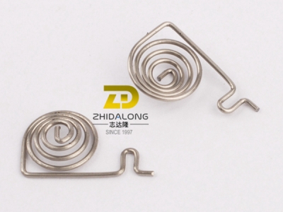 定制各類(lèi)車(chē)充彈簧，壓簧，扭簧，電子彈簧